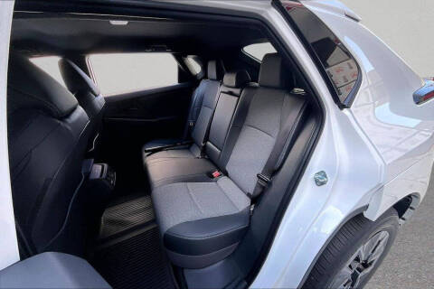 2026 Toyota bZ XLE Plus