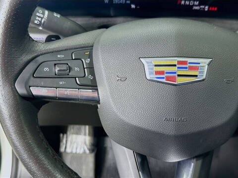 2024 Cadillac XT4 Sport