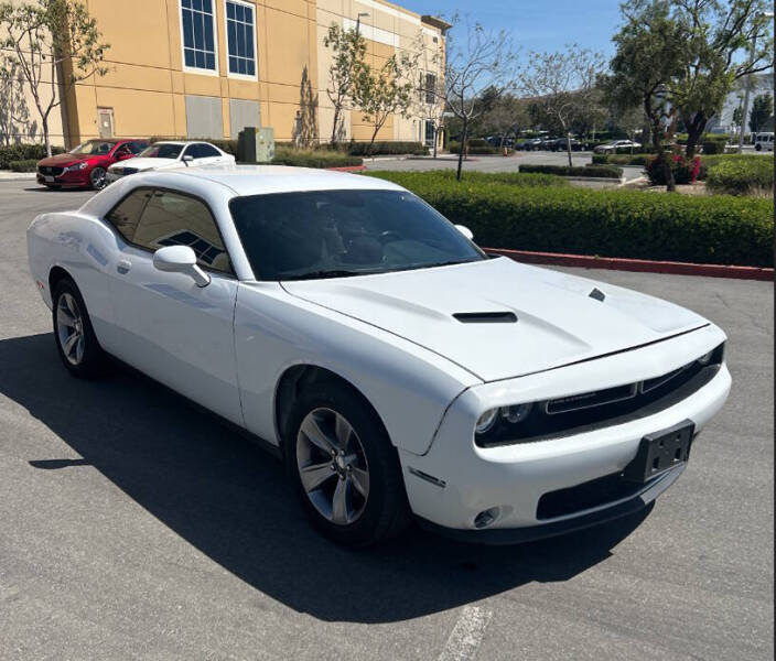 2015 Dodge Challenger SXT