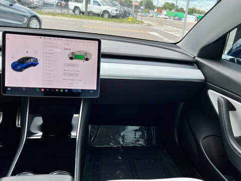 2020 Tesla Model 3 Performance