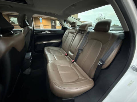 2016 Lincoln MKZ Hybrid