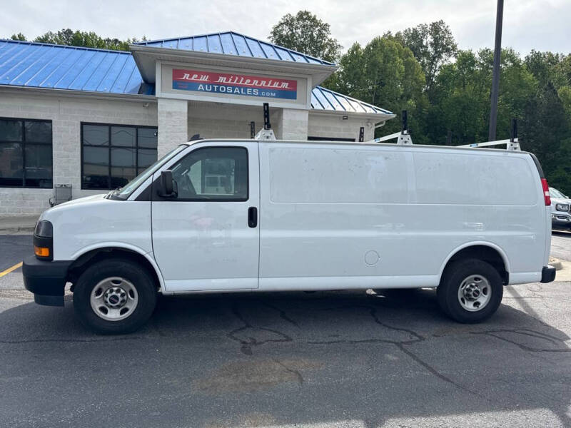 2020 GMC Savana 2500