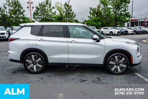 2025 Mitsubishi Outlander SE
