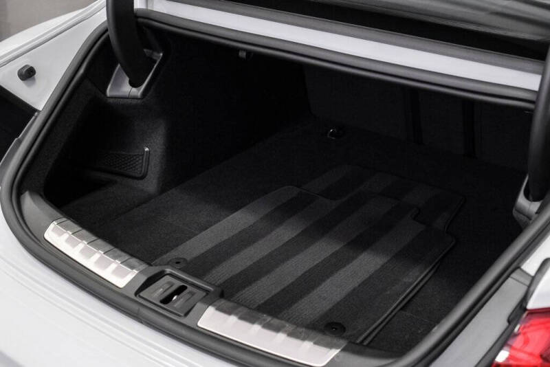 2024 Audi e-tron GT quattro Prestige