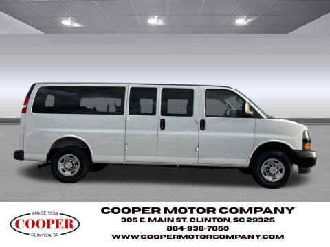 2025 Chevrolet Express LS 3500