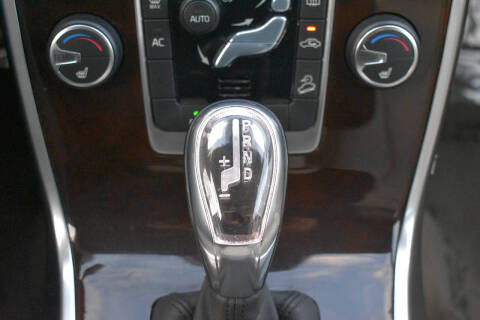 2013 Volvo XC70 3.2 Premier