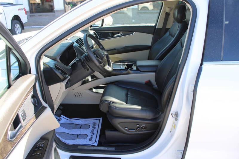 2020 Lincoln Nautilus Reserve