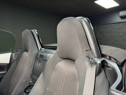 2016 Mazda MX-5 Miata Club