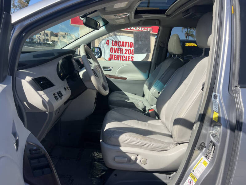 2011 Toyota Sienna