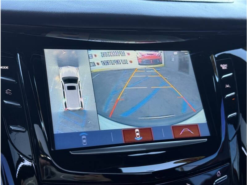 2019 Cadillac Escalade Platinum