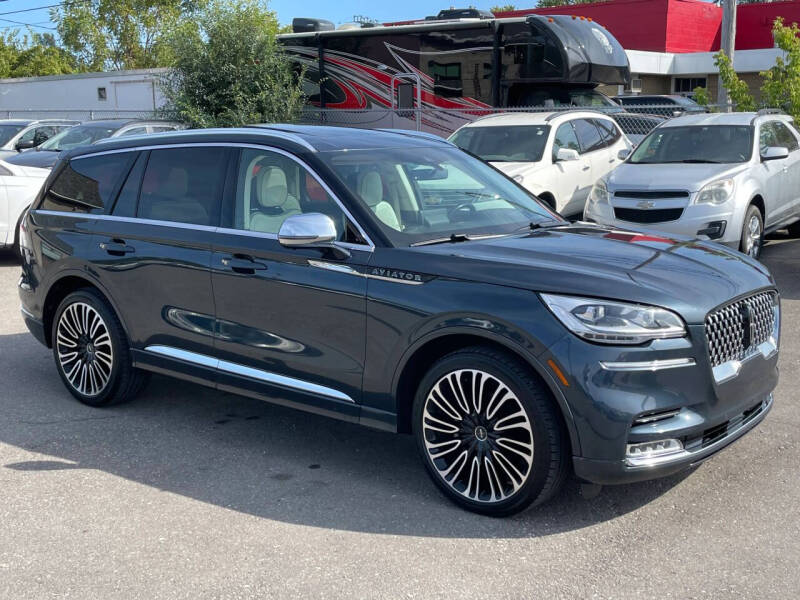 2022 Lincoln Aviator Black Label