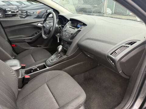 2017 Ford Focus SE
