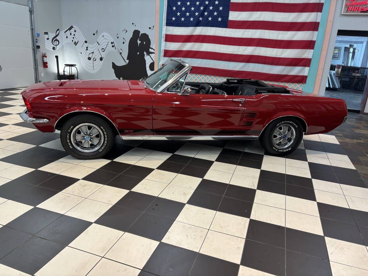 1967 Ford Mustang 15