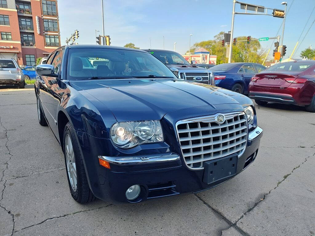 2005 Chrysler 300 Newport Convertible 300C Sedan 4D