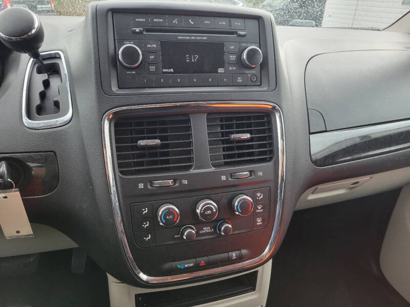 2017 Dodge Grand Caravan SE