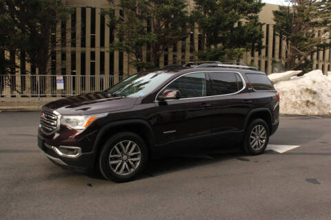 2017 GMC Acadia SLE-2