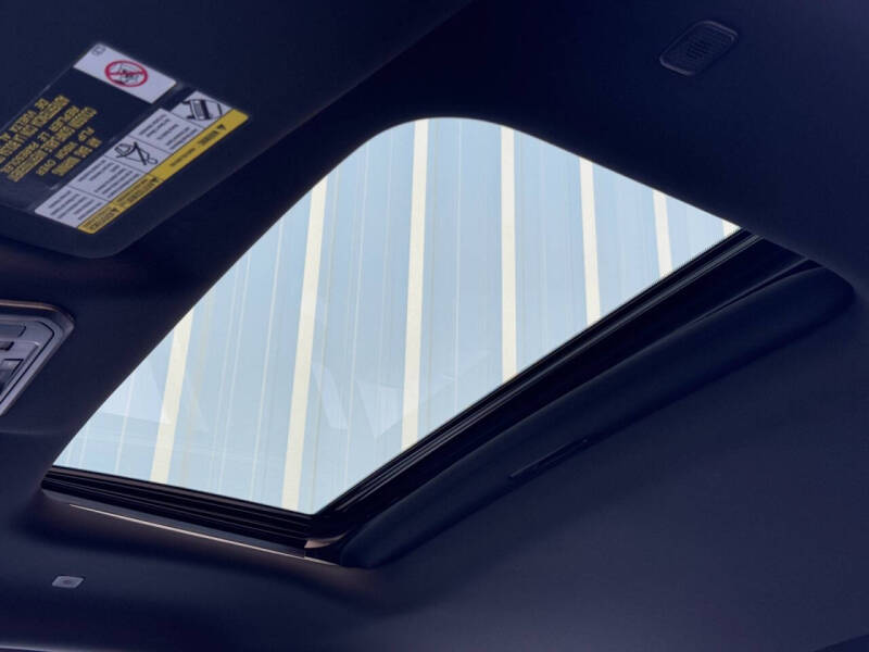 2025 Toyota Sequoia SR5