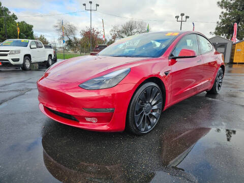 2023 Tesla Model 3 Performance
