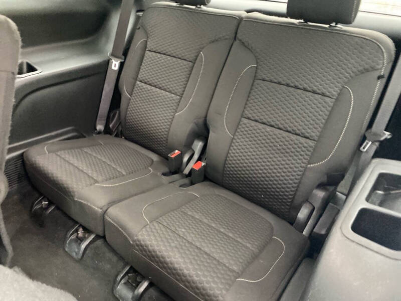 2017 GMC Acadia SLE-2