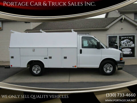 2017 Chevrolet Express for sale at Portage Car & Truck Sales Inc. in Akron OH