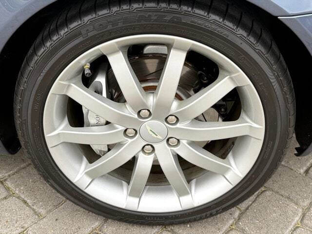 2005 Aston Martin DB9