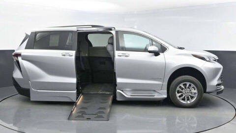 2024 Toyota Sienna