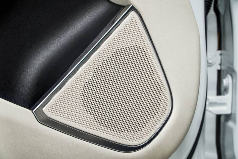 2023 Jaguar F-PACE P400 R-Dynamic S