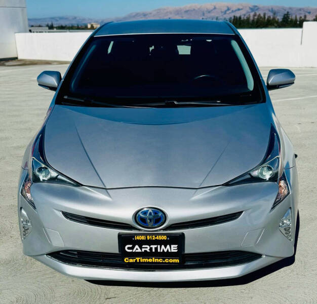 2016 Toyota Prius Four Touring