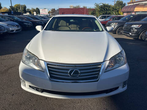 2011 Lexus ES 350 for sale at SANAA AUTO SALES LLC in Englewood CO