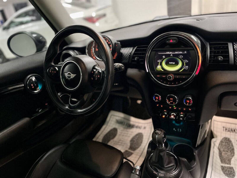 2015 MINI Hardtop 2 Door Cooper S