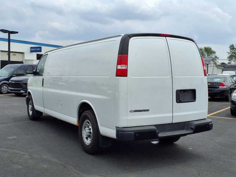 2018 Chevrolet Express 3500