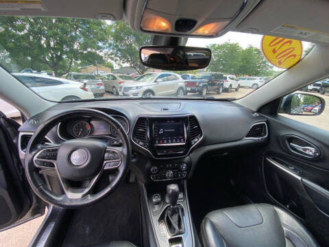 2020 Jeep Cherokee