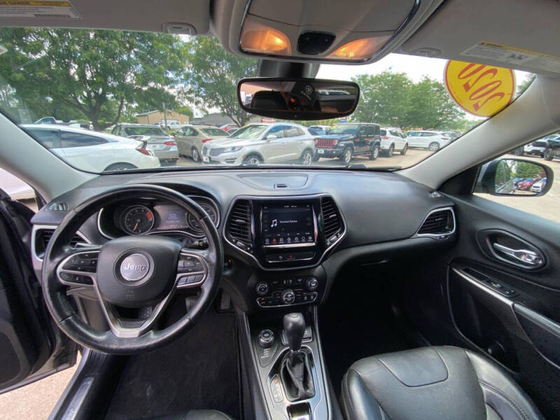 2020 Jeep Cherokee