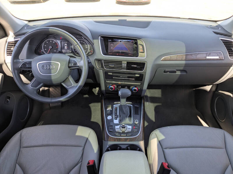 2015 Audi Q5 2.0T quattro Premium Plus