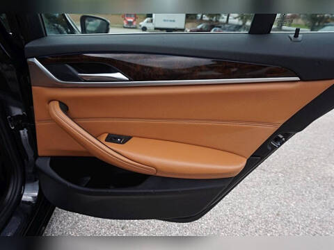 2017 BMW 5 Series 540i