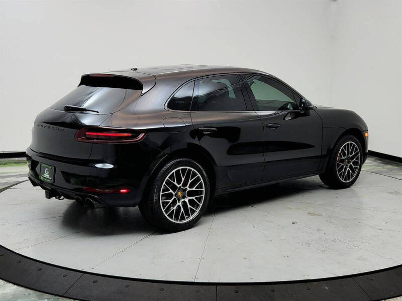 2018 Porsche Macan GTS