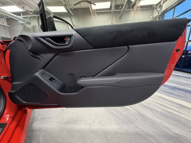 2024 Toyota GR86 Premium