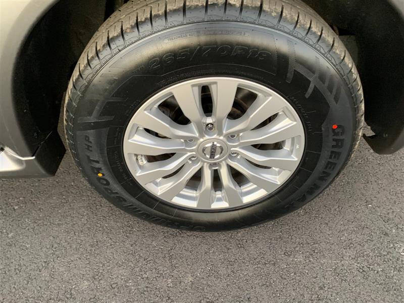 2017 Nissan Armada SV