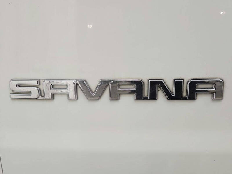 2020 GMC Savana 2500