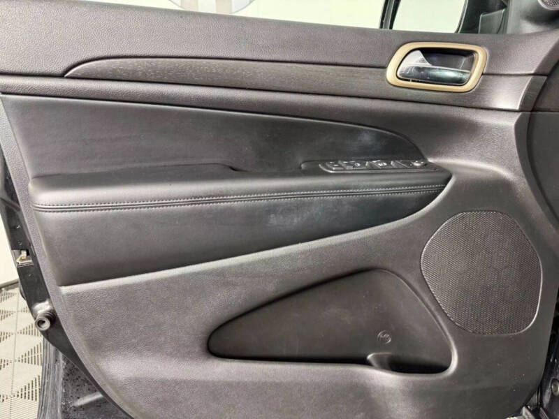 2017 Jeep Grand Cherokee