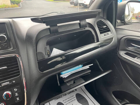 2015 Dodge Grand Caravan SE