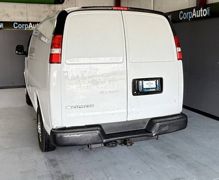 2019 Chevrolet Express 2500