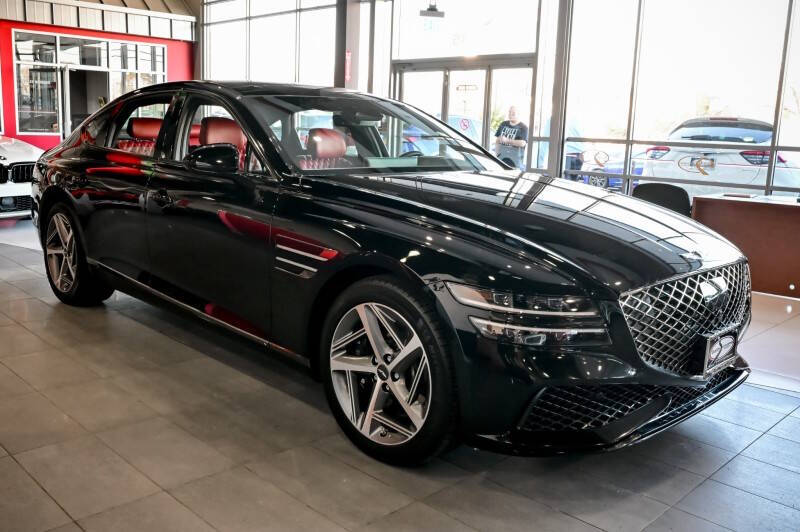 2023 Genesis G80