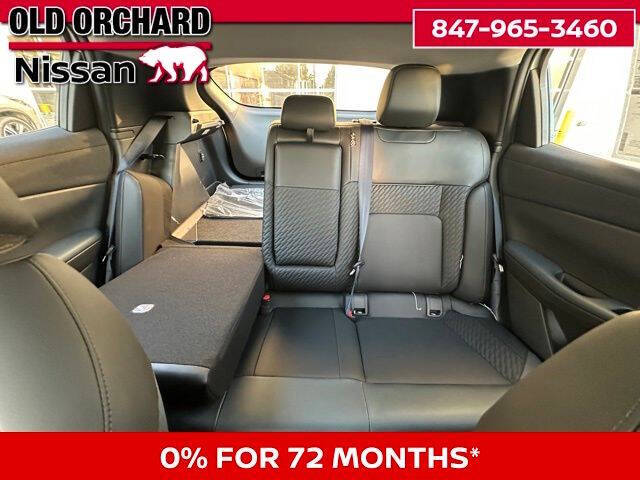 2026 Nissan LEAF Platinum+