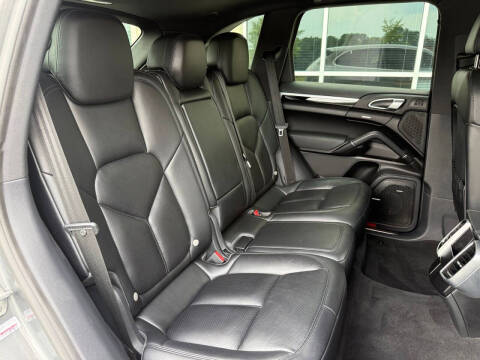 2017 Porsche Cayenne S