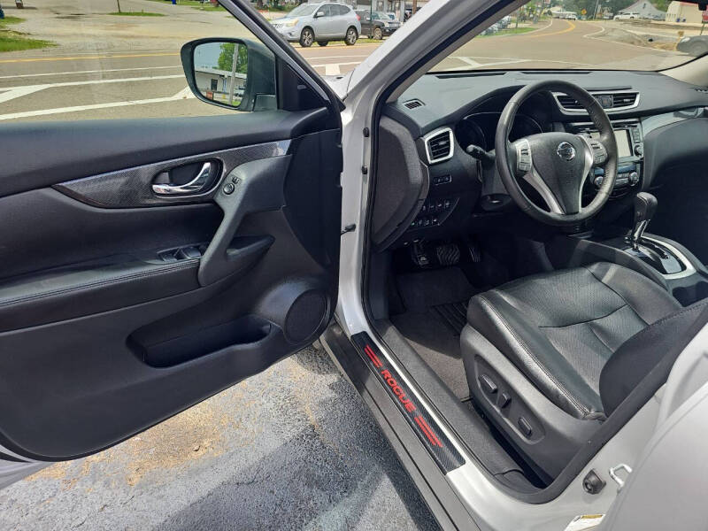2016 Nissan Rogue SL