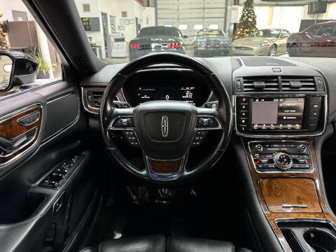 2017 Lincoln Continental Select