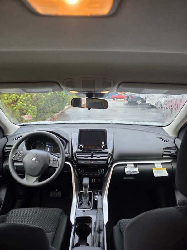 2026 Mitsubishi Eclipse Cross LE