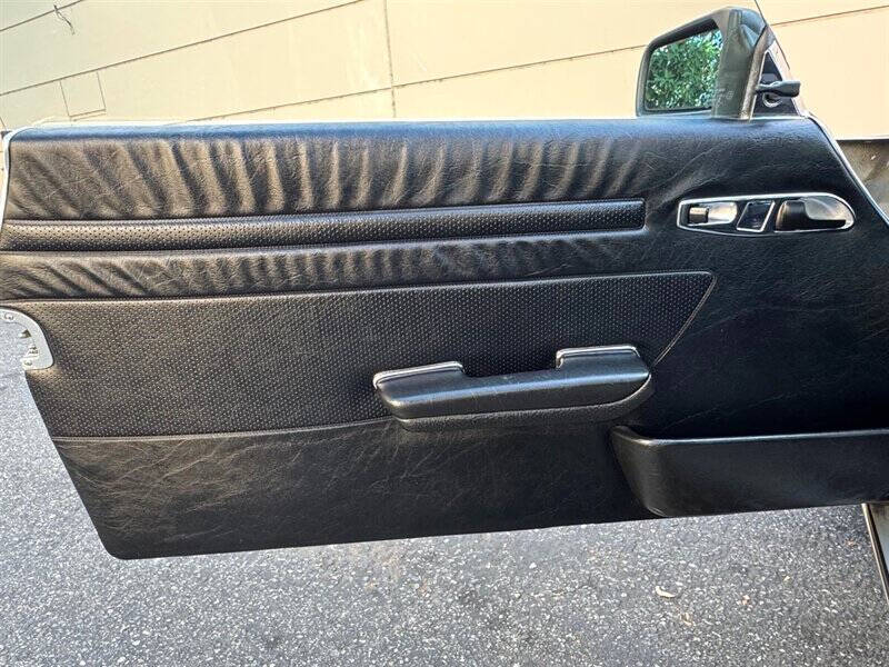 1984 Mercedes-Benz 380-Class 380 SL