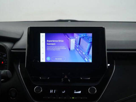 2025 Toyota Corolla Hatchback SE